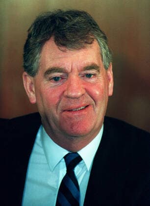 Lawrie Mcmenemy England Managers assistant 07 November 1990  Copyright: MaryxEvansxAllstarxRichardxMaw 12145770 editorial use only