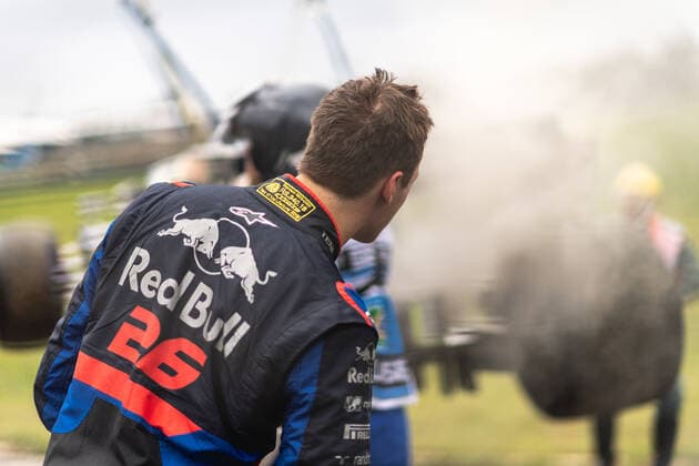 Sport Bilder des Tages Grande Prêmio do Brasil de Fórmula 1 2018 SÃO PAULO, SP - 15.11.2019: GRANDE PRÊMIO DO BRASIL DE FÓRMULA 1 2018 - Daniil Kvyat (RUS) car accident during Formula 1 2018 Brazilian Grand Prix held at the Interlagos Circuit in São Paulo, SP. during the Formula 1 2018 Brazilian Grand Prix held at the Interlagos Circuit in São Paulo, SP. (Photo: Victor Eleutério Fotoarena) x1831801x  VictorxEleutério