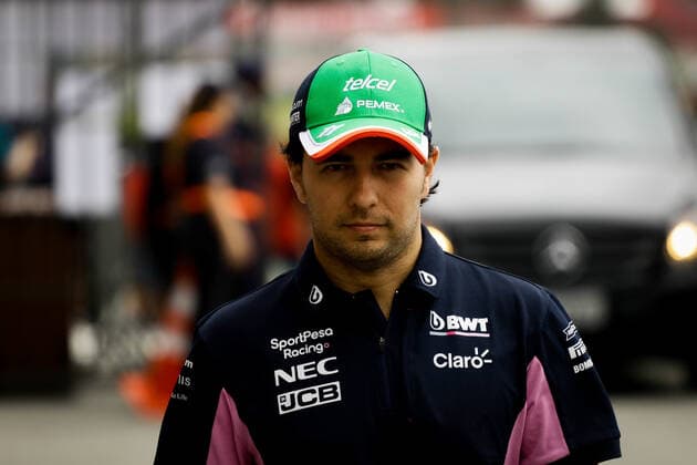 Treino classificatório GP Brasil F1 2019 SÃO PAULO, SP - 16.11.2019: TREINO CLASSIFICATÓRIO GP BRASIL F1 2019 - It will happen on Saturday (16), the qualifying training for GP Brazil Formula 1 2019, at the Interlagos racetrack, south of São Paulo. . In the photo, Racing Point BWT Mercedes rider Sergio Perez arrives at the race track. (Photo: Aloisio Mauricio Fotoarena) x1832040x  AloisioxMauricio