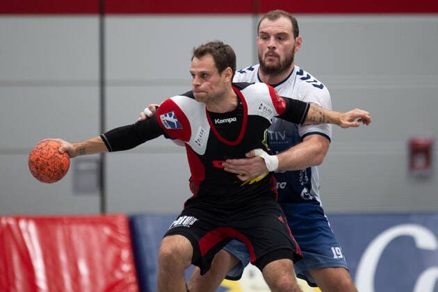 Lübbecke, Germany 16 11 2019 2 Handball Bundesliga 2019 2020 TuS N Lübbecke vs VfL Lübeck Schwartau L R Jens Bechtloff Lübbecke , Jan Schult Lübeck Lübbecke Lübbecke Nordrhein Westfalen Germany Merkur Arena