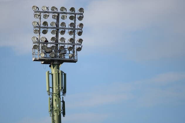16 11 2019, xklex, football Oberliga Rheinland Pfalz Saar, TuS Koblenz VfR Wormatia Worms emspor, v l floodlight, football stadium, Koblenz, stadium Oberwerth, floodlight poles DFL DFB REGULATIONS PROHIBIT ANY USE OF PHOTOGRAPHS as IMAGE SEQUENCES and or QUASI VIDEO Koblenz