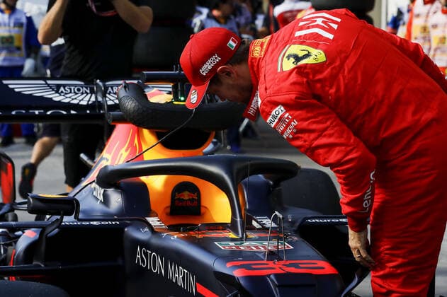November 16, 2019, Sao Paulo, SP, Brazil: SEBASTIAN VETTEL of the Scuderia Ferrari conquest the 2th position after qualifying to Brazilian Formula 1 Grand Prix. In the photo he observes the Verstappen s car. F1 2019: Brazil Grand Prix: Qualifying - ZUMAc168 20191116_zap_c168_023 Copyright: xMarceloxChellox
