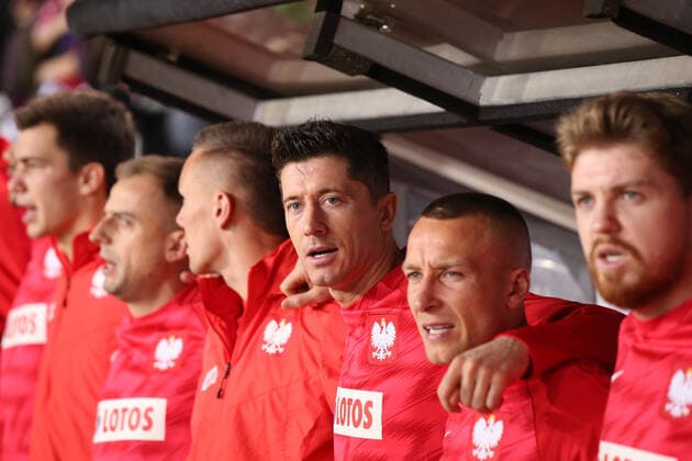 JEROZOLIMA 16.11.2019 MECZ ELIMINACJE DO MISTRZOSTW EUROPY 2020 GRUPA G: IZRAEL - POLSKA --- QUALIFICATION FOR UEFA EURO, EM, Europameisterschaft,Fussball 2020 MATCH GROUP G IN JERUSALEM: ISRAEL - POLAND ROBERT LEWANDOWSKI JACEK GORALSKI FOT. PIOTR KUCZA FOTOPYK NEWSPIX.PL --- Newspix.pl  191116PYK0004