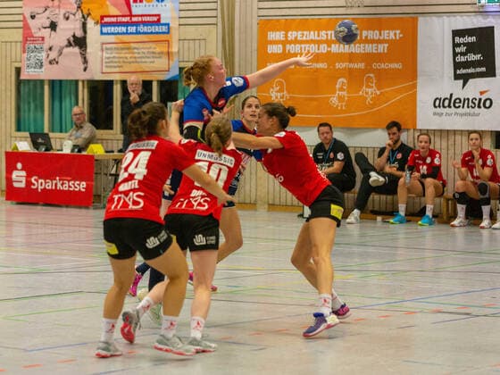 Kerstin Foth SG H2Ku Herrenberg 11, HSG Freiburg SG H2Ku Herrenberg, Women, Handball, 2 Bundesliga, 9 Matchday, Season 2019 2020, 16 11 2019, GER, HSG Freiburg SG H2Ku Herrenberg, Women, Handball, 2 Bundesliga, 9 Matchday, Season 2019 2020, 16 11 2019, Freiburg Breisgau Copyright: xEibner-Pressefoto DimitrixDrofitx EP_ddh