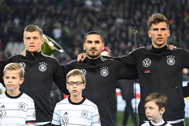 DFB National Team Men, Men, Football, European Championship Qualification, Group C , Germany vs Belarus, 16 11 2019, Borussia Park Stadium Mönchengladbach,Toni Kroos, Ilkay Gündogan, Leon Goretzka all Germany, National anthem singing