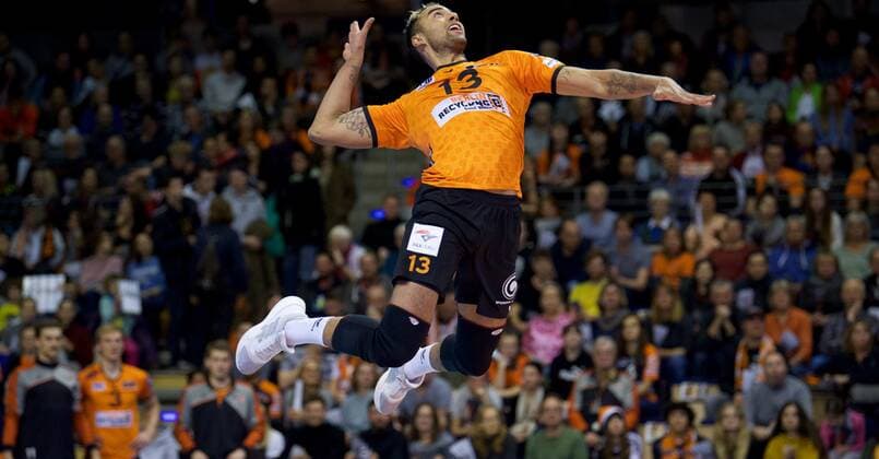 Volleyball Berlin 16 11 2019 Bundesliga Men Season 2019 2020 Max Schmeling Halle BERLIN RECYCLING Volleys g SWD powervolleys Düren 3 0 Benjamin PATCH 13 scc Berlin