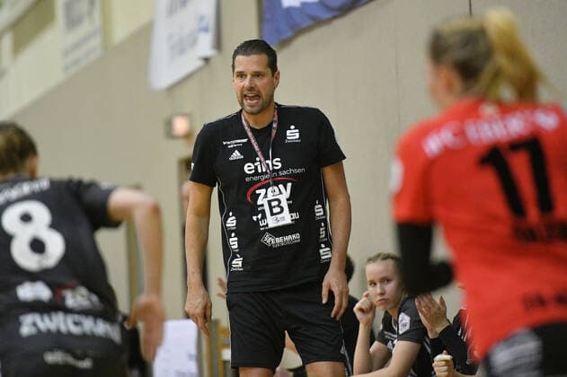 Norman Rentsch Trainer, BSV Sachsen Zwickau , BSV Sachsen Zwickau vs. TG Nuertingen, 2 Handball Bundesliga, Women, 16 11 2019, BSV Sachsen Zwickau vs. TG Nuertingen, 2 Handball Bundesliga, Women, 16 11 2019 Zwickau Copyright: xBertxHarzer xEibner-xPressefotox