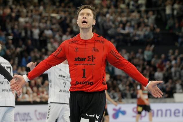 1 Handball Bundesliga THW Kiel TSV Hannover Burgdorf, Kiel, 17 11 2019 Jubel Goalkeeper Niklas Landin Jacobsen Kiel, 1 cheers Copyright: xBEAUTIFULxSPORTS DRPx