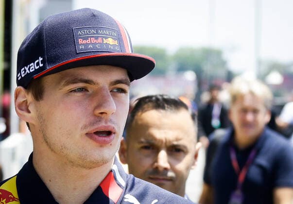 Grande Prêmio do Brasil F1 2019 SÃO PAULO, SP - 17.11.2019: GRANDE PRÊMIO DO BRASIL F1 2019 - It takes place this Sunday (17), at the Interlagos racetrack, south of the city of Sao Paulo, another Grand Prix of Brazil F1 2019. The driver Lewis Hamilton of Mercedes has already been champion of this season. In the photo, Red Bull Racing Honda rider Max Verstappen arrives at the racetrack. (Photo: Aloisio Mauricio Fotoarena) x1832953x  AloisioxMauricio