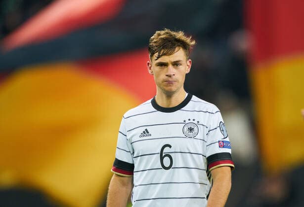 EURO QUALI 2020, Germany-Belarus, Mönchengladbach Nov 16, 2019. celebration: Joshua KIMMICH, DFB 6 half-size, portrait, GERMANY - BELARUS 4-0 Important: DFB regulations prohibit any use of photographs as image sequences and or quasi-video. Qualification for European Championships, EM Quali, 2020 Season 2019 2020, November 16, 2019 in Mönchengladbach, Germany.