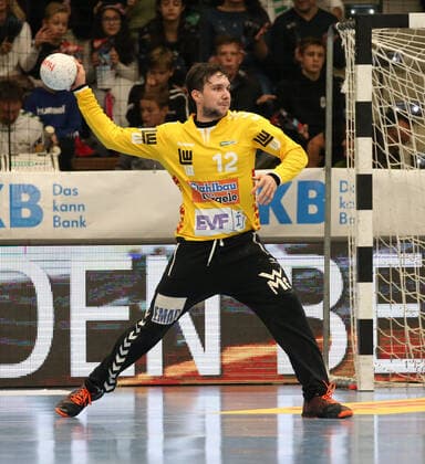 17 11 2019, Germany, Göppingen, Handball Bundesliga Season 2019 2020 FRESH TO Göppingen vs. HBW Balingen Weilstetten Daniel Rebmann FAG