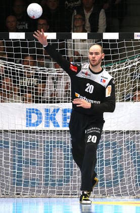 17 11 2019, Germany, Göppingen, Handball Bundesliga Season 2019 2020 FRESH TO Göppingen vs. HBW Balingen Weilstetten Mike Jensen HBW