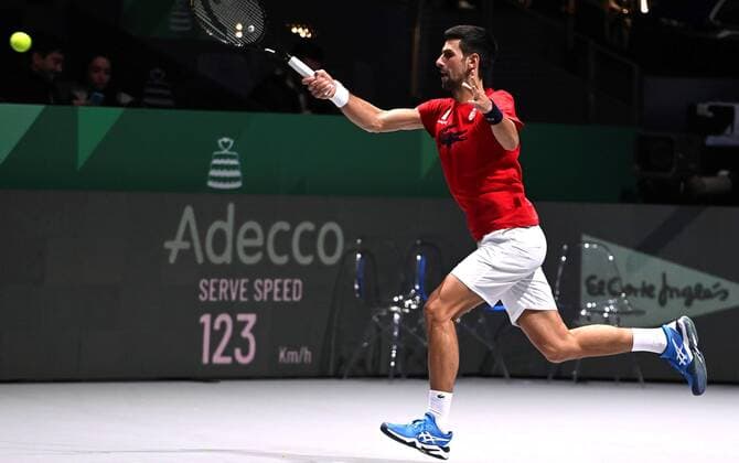 Serbian player Novak Djokovic takes part in a training session on the eve of the start of David Cup finals at the Caja Magica facilities in Madrid, Spain, 17 November 2019. The 2019 Davis Cup finals will take place from 18 to 24 November 2019 in Madrid. Training of Novak Djokovic !ACHTUNG: NUR REDAKTIONELLE NUTZUNG!  Copyright: xFERNANDOxVILLARx GRAF608 20191117-637096110192147887