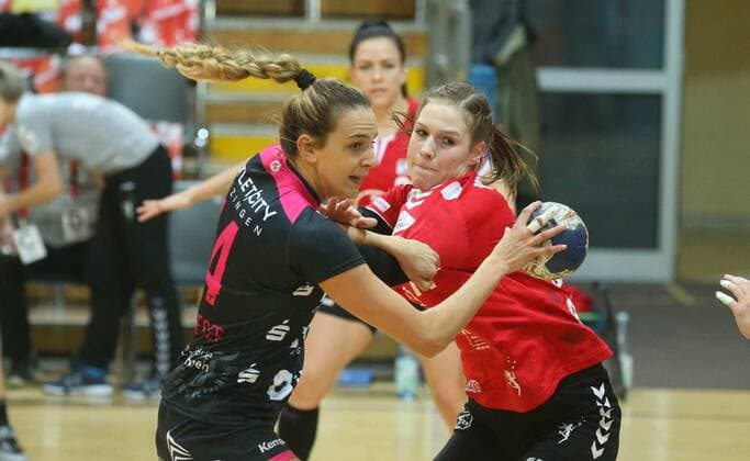 Handball TSV Bayer, Elfen Red 14 NIEDERWIESER , Anika TSV Bayer 04 Leverkusen TusSies Metzingen Leverkusen Copyright: xMiseriusx Eibner-Pressefotox EP_mis