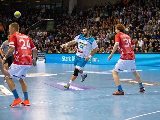 TVB Stuttgart 44Zarko Pesevski TVBStuttgart vs. BergischerHC, Handball, 1 Bundesliga, 2019 2020 17 11 2019 Stuttgart Copyright: xEibner-Pressefoto RogerxBuerkex EP_RBE