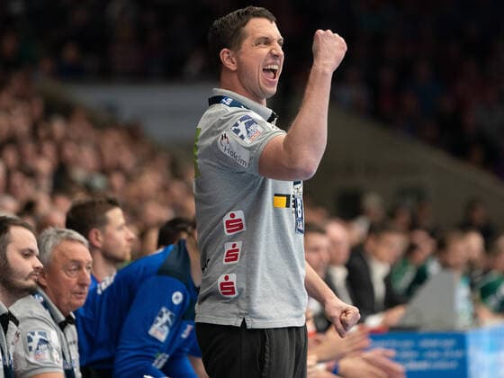 Jens Bürkle HBW Balingen Weilstetten Head Coach, Frisch Auf Göppingen vs. HBW Balingen Weilstetten, 1 Bundesliga, Handball, Men, 17 11 2019 Frisch Auf Göppingen vs. HBW Balingen Weilstetten, 1 Bundesliga, Handball, Men, 17 11 2019 Göppingen Copyright: xEibner-Pressefotox EP_mst