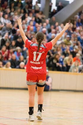 1 FSV Mainz 05 HSG Bensheim Auerbach,17 11 2019,GER, in Lisa Friedberger, HSG Bensheim Auerbach, 17 Scherbaum Eibner press photo GER,Handball, 1 BL Women,7 Matchday, 17 11 2019, Sporthalle Wiesbaden, Klarenthaler Str , Wiesbaden Copyright: xUlrichxScherbaum Eibner-Pressefotox EP_usm