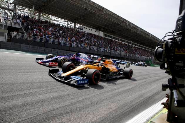 Motorsports: FIA Formula One World Championship, WM, Weltmeisterschaft 2019, Grand Prix of Brazil, 10 Pierre Gasly (FRA, Red Bull Toro Rosso Honda), 55 Carlos Sainz jr. (ESP, McLaren F1 Team), Sao Paulo Brazil