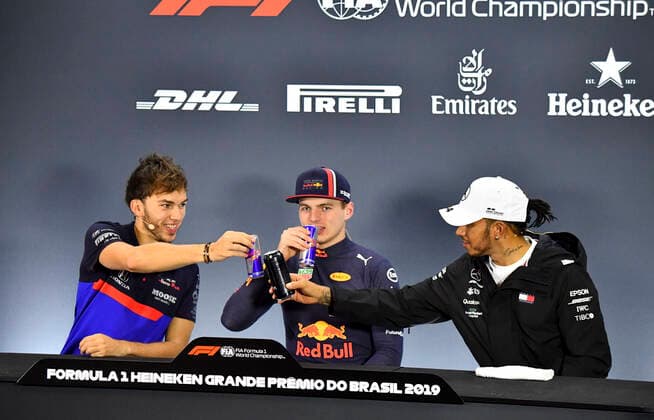 Motorsports: FIA Formula One World Championship, WM, Weltmeisterschaft 2019, Grand Prix of Brazil, 10 Pierre Gasly (FRA, Red Bull Toro Rosso Honda), 33 Max Verstappen (NLD, Aston Martin Red Bull Racing), 44 Lewis Hamilton (GBR, Mercedes AMG Petronas Motorsport) Sao Paulo Brazil