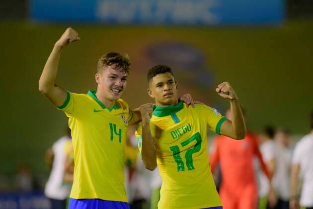 Sub 17 Mexico e Brasil BRASÍLIA, DF - 17.11.2019: SUB 17 MEXICO E BRASIL - Gabriel Noga and Diego celebrate the victory over Mexico and the conquest of the FIFA U17, U 17 FIFA World Cup, WM, Weltmeisterschaft, Fussball 2019. Bezerrão Stadium. Brasilia DF.. (Photo: Reinaldo Reginato Fotoarena) x1833727x  ReinaldoxReginato