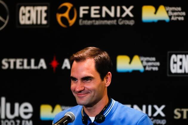 Swiss Roger Federer attends a press conference, PK, Pressekonferenz in Buenos Aires, Argentina, 18 November 2019. Federer will faces Russian Alexander Zverev in an exhibition game as part of Federer tour for South America on 20 November 2019. Federer and Zverev press conference in Argentina !ACHTUNG: NUR REDAKTIONELLE NUTZUNG!  Copyright: xJuan_Ignacio_Roncoronix AME6745 20191118-637097041101352570