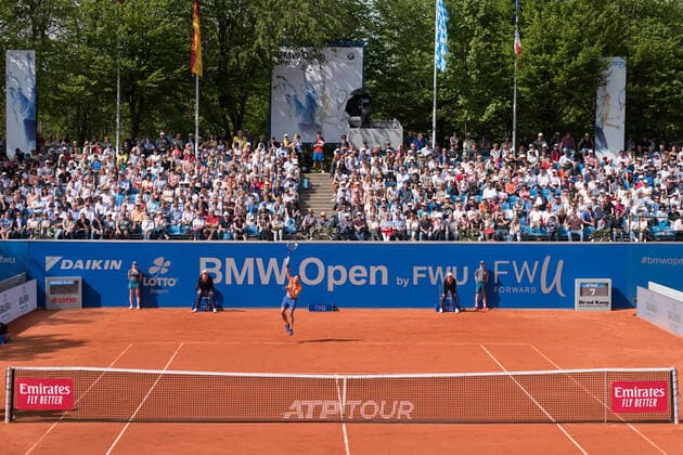 Tennis, BMW Open, Day 6 In the picture Philipp KOHLSCHREIBER GER Service BMW Open lettering and fans in the background Munich MTTC Iphitos Bayern Germany Copyright: Passion2Press MarkusxFischerx