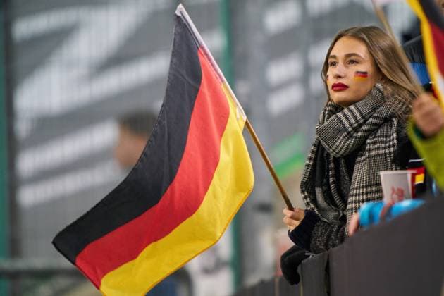 EURO QUALI 2020, Germany-Belarus, Mönchengladbach Nov 16, 2019. female fan GERMANY - BELARUS 4-0 Important: DFB regulations prohibit any use of photographs as image sequences and or quasi-video. Qualification for European Championships, EM Quali, 2020 Season 2019 2020, November 16, 2019 in Mönchengladbach, Germany.