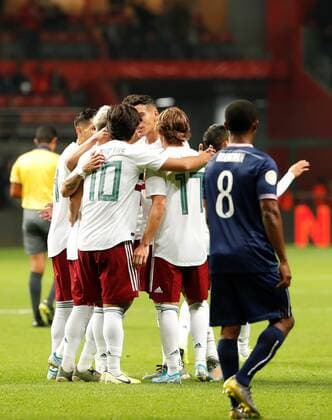 Mexican players celebrate a goal during a match of the group stage of the League of Nations of the Concacaf between Mexico and Bermuda, at the Nemesio Diez stadium in Toluca, Mexico, 19 November 2019. Mexico vs. Bermuda !ACHTUNG: NUR REDAKTIONELLE NUTZUNG!  Copyright: xJorgexNúnezx MEX9280 20191120-637098207998814986