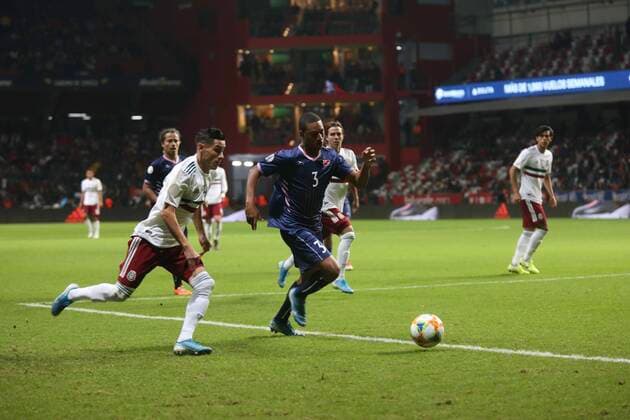 November 19, 2019: EUM20191119DEP07.JPG.TOLUCA, Mex. SoccerFutbol-Seleccion Mexicana.- 19 de noviembre de 2019. Aspectos del partido entre la Seleccion mexicana y la de Bermudas en el Estadio Nemesio Diez, correspondiente a la Liga de Naciones de la Concacaf, que termino 2-1 a favor del Tri. Foto: Agencia EL UNIVERSALEELG Latin News: November 19, 2019  - ZUMAu78_ 20191119_zaf_u78_094 Copyright: xElxUniversalx