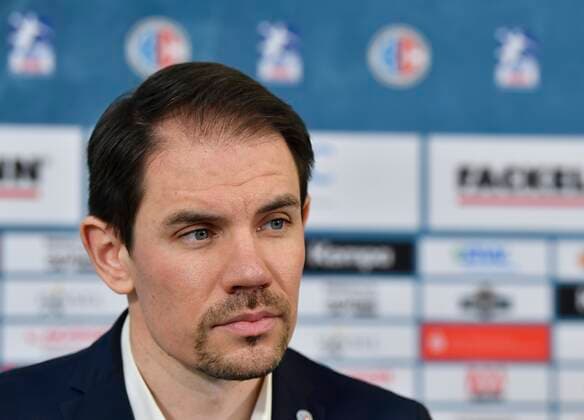 20 11 2019 Handball 1 Bundesliga Season 2019 2020 HC Erlangen HCE Press conference Press event Media event Announcement Michael Haaß as new head coach for the coming season Rene Selke Managing Director HC Erlangen HCE