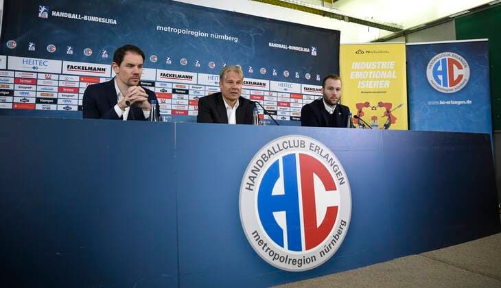 20 11 2019 Handball 1 Bundesliga Season 2019 2020 HC Erlangen HCE Press conference Press event Media event Announcement Michael Haaß as new head coach for the coming season from left Rene Selke Managing Director HC Erlangen HCE Dr Carsten Bissel Chairman of the Supervisory Board of HC Erlangen Kevin Schmidt Sports Director HC Erlangen HCE