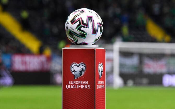 Soccer, Men, Germany, National Team Qualification for EM 2020, Commerzbank Arena Frankfurt, Germany white Northern Ireland green 6 1 The official match ball of the EM 2020, Adidas Uniforia on the stele Feature, symbol, symbol picture, single picture UEFA REGULATIONS PROHIBIT ANY USE OF PHOTOGRAPHS AS IMAGE SEQUENCES AND OR QUASI VIDEO