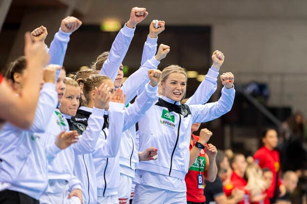 Stuttgart, Germany 21 November 2019 EHF Women Test match Germany vs Montenegro Evgenija Minevskaja Germany Brest Jubel Freude Emotion Stuttgart Scharrena Germany