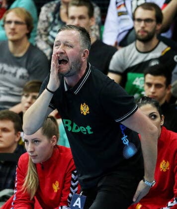 BAU 21 11 2019 Stuttgart handball women Germany vs Montenegro, coach Per Andres Johansson Montenegro