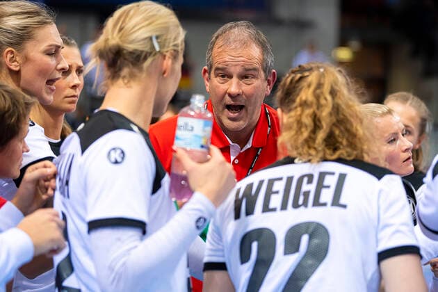 Stuttgart, Germany 21 November 2019 EHF Women Test match Germany vs Montenegro Coach Henk Groener Germany Stuttgart Scharrena Germany