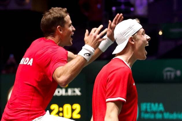 Canadian tennis players Denis Shapovalov (R) and Vasek Pospisil (L) celebrate after defeating Russian Karen Khachanov and Andrey Rublev during the third doubles match of the Davis Cup s semifinal match between Russia and Canada played at Caja Magica stadium in Madrid, Spain on 23 November 2019. Russia vs Canada !ACHTUNG: NUR REDAKTIONELLE NUTZUNG!  Copyright: xJuanJoxMartinx GRAF5327 20191123-637101283213899852