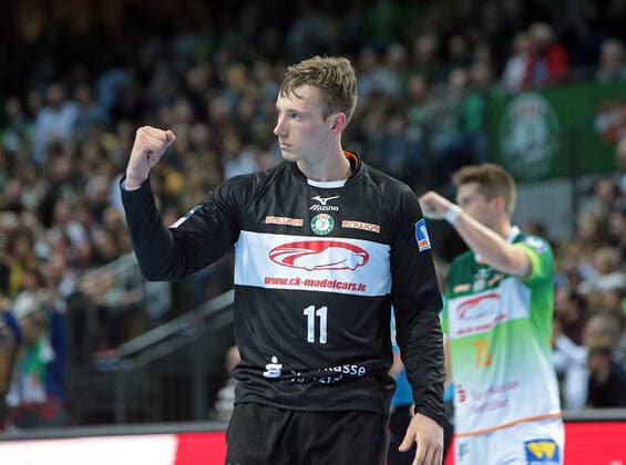 23 11 2019, xovx, Handball Bundesliga, HSG Wetzlar TSV GWD Minden emspor, Attack Minden, Jubilee at Till Klimpke HSG Wetzlar , Freisteller DFL DFB REGULATIONS PROHIBIT ANY USE OF PHOTOGRAPHS as IMAGE SEQUENCES and or QUASI VIDEO Wetzlar