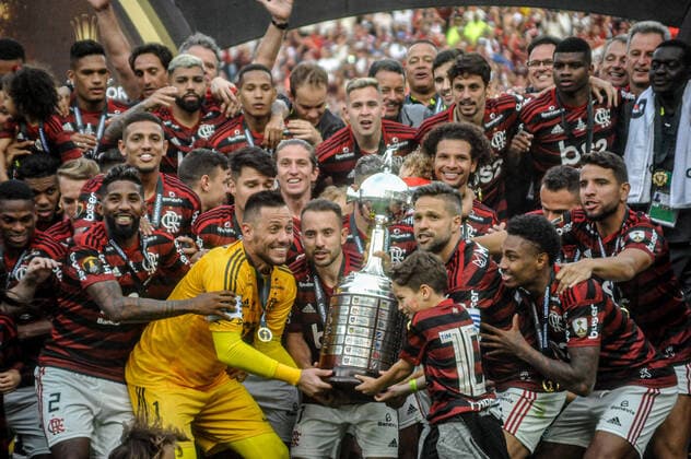 Bilder des Jahres 2019, Sport 11 November Sport Bilder des Tages Final Flamengo x River Plate LIMA, LI - 23.11.2019: FINAL FLAMENGO X RIVER PLATE - During Flamengo (BRA) vs River Plate (ARG), a match valid for the Copa Libertadores final, held at the Monumental Stadium, located in the city of Lima, Peru, on Saturday afternoon (23). (Photo: Nayra Halm Fotoarena) x1837071x  NayraxHalm