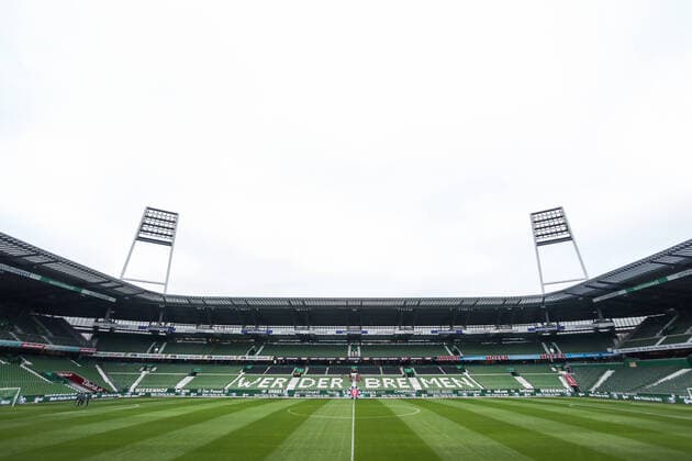 23 11 2019, Soccer, Season 2019 2020, Bundesliga, 12 Matchday SV Werder Bremen FC Schalke 04, Bremer Weserstadion DFL REGULATIONS PROHIBIT ANY USE OF PHOTOGRAPHS AS IMAGE SEQUENCES AND OR QUASI VIDEO Bremen Weserstadion NRW Germany xRHR FOTO TRx