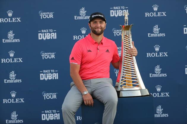 GOLF - PGA, Golf Herren DP World Tour Championship DUBAI,UNITED ARAB EMIRATES,24.NOV.19 - GOLF - PGA European Tour, DP World Tour Championship. Image shows Jon Rahm (ESP). Keywords: trophy. GEPAxpictures xFranzxPammer