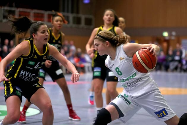 gsd zje Season 2019 20 Basketball Women Bundesliga DBBL flippo Baskets BG 74 inexio Royals Saarlouis Göttingens Jill Morton on ball against Saarlouis Andrea Andelova SPFhna8729