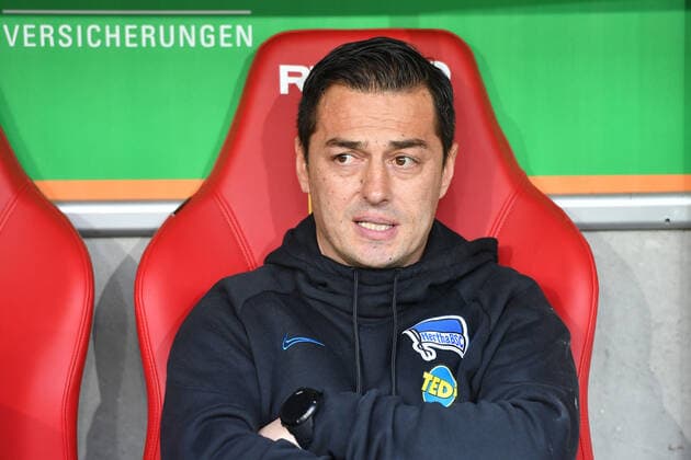 Ante COVIC,Trainer Hertha BSC , tense,serious, single picture,cut single motif,portrait,portrait,portrait football 1 Bundesliga,12 matchday,matchday12, FC Augsburg A Hertha BSC B 4 0, on 24 11 2019 in Augsburg, W W W K A R E N A, DFL REGULATIONS PROHIBIT ANY USE OF PHOTOGRAPHS AS IMAGE SEQUENCES AND OR QUASI VIDEO