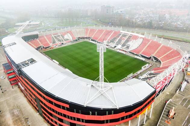 ALKMAAR, 24-11-2019, The entire roof was removed from the AFAS AZ football stadium after the collapse at the end of August. Roof AZ football stadium from the air  x5421538x Copyright: