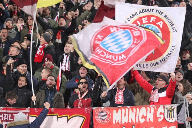 Supporters, Crvena zvezda in action during UEFA Champions League against Bayern Munich at Rajko Mitic stadium, Beograd 26.11.2019 MarkoxMetlas 