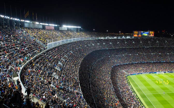 Fußball, Stadiongeschichte FC Barcelona Bilder des Jahres 2019, Sport 11 November Fußball: UEFA Champions League: 5. Spieltag, FC Barcelona, Barca - Borussia Dortmund am 27.11.2019 im Camp Nou in Barcelona Stadion Übersicht, Hinterleger, Feature, Allgemein, Flutlicht, UEFA REGULATIONS PROHIBIT ANY USE OF PHOTOGRAPHS AS IMAGE SEQUENCES AND OR QUASI-VIDEO. *** Soccer UEFA Champions League 5 Matchday, FC Barcelona Borussia Dortmund on 27 11 2019 at Camp Nou in Barcelona Stadium Overview, Depositors, Features, General, Floodlights, UEFA REGULATIONS PROHIBIT ANY USE OF PHOTOGRAPHS AS IMAGE SEQUENCES AND OR QUASI VIDEO Copyright: xKirchner ChristopherxNeundorfx