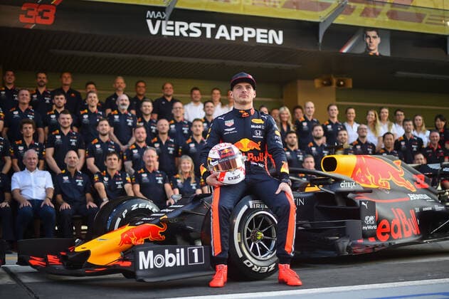 28 11 2019, xekx, Motorsport FIA, Formula 1 Abu Dhabi Grand Prix 2019 emspor, Max Verstappen Aston Martin Red Bull Racing DFL DFB REGULATIONS PROHIBIT ANY USE OF PHOTOGRAPHS as IMAGE SEQUENCES and or QUASI VIDEO Abu Dhabi eel-fotografie Eberhard Krieger