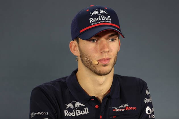 28th November 2019; Yas Marina Circuit, Abu Dhabi, United Arab Emirates; Formula 1 Abu Dhabi Grand Prix, arrivals day; Scuderia Toro Rosso, Pierre Gasly - Editorial Use  ActionPlus12191820 LeannexBoon
