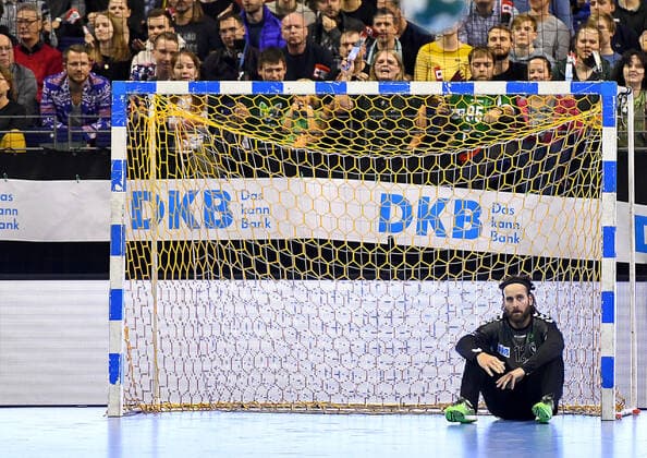 28 11 2019, xlakx, Handball Bundesliga, Fuechse Berlin MT Melsungen emspor, v l Silvio Heinevetter Fuechse Berlin 12 Berlin