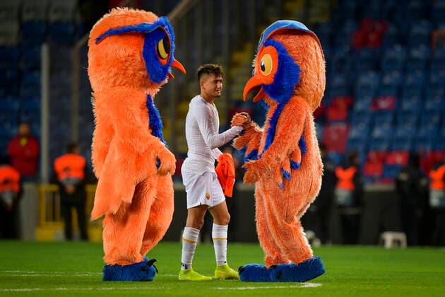 Bilder des Jahres 2019, Sport 11 November Sport Bilder des Tages Photo Fabio Rossi AS Roma LaPresse 28 11 2019 Istanbul (Turkey) Soccer Istanbul Basaksehir-Roma Europa League 2019 2020 - Fatih Terim Stadium In the pic: Cengiz Under  Copyright: xFabioxRossi ASxRoma LaPresse LaPx