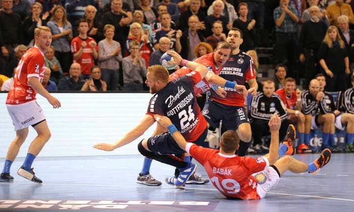Photo Goalscoring by Jim Gottfridsson Flensburg against Tomas Babak BHC Handball Men 1 Bundesliga Do 28 11 2019 SG Flensburg Bergischer HC